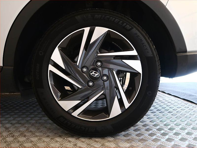 Hyundai Bayon (2023) 1.2 i, Serv.kniha, Tempomat - fotka 14 z 14