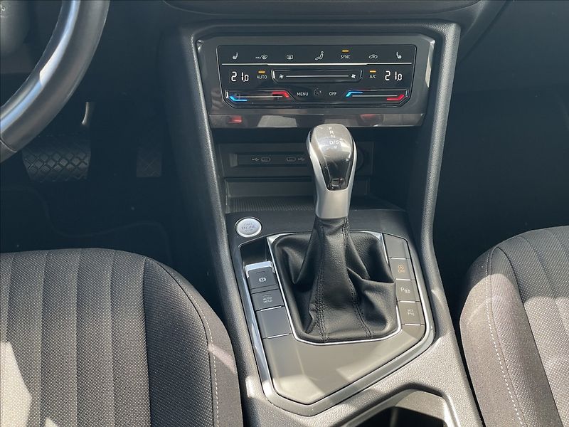 Volkswagen Tiguan Allspace 1,5 TSI DSG Life ACC+NAVI+PDC - fotka 12 z 23
