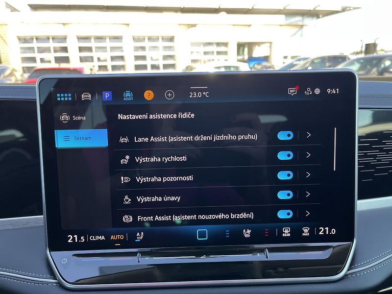 Volkswagen Passat Elegance 2,0 TDI 142 kW 4MOTIO - fotka 18 z 26