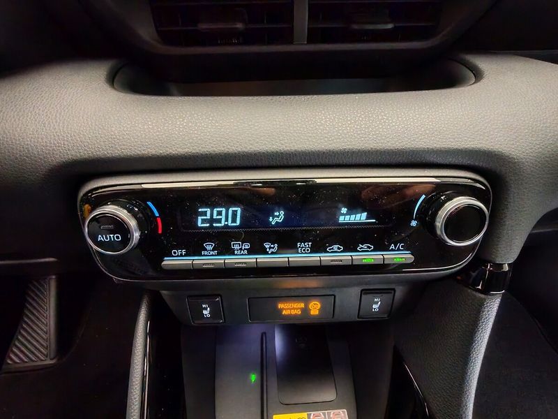 Toyota Yaris - fotka 29 z 33