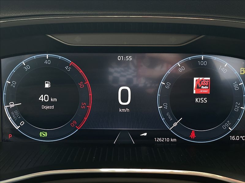 Škoda Octavia 2,0 TDI DSG Style Plus ACC - fotka 10 z 24
