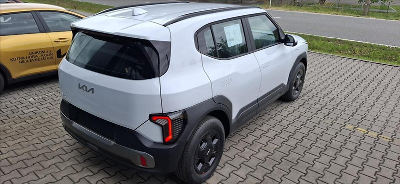 Kia EV2 0,0 4x2 AIR 108 KW 4P - fotka 3 z 5