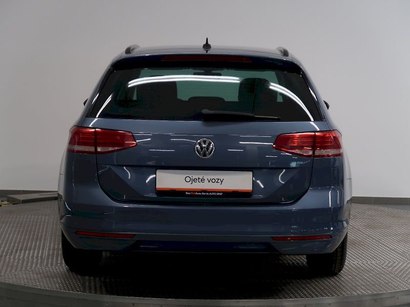 Volkswagen Passat (2016) COMFORTLINE 2.0TDI 110KW TAŽNÉ - fotka 9 z 39