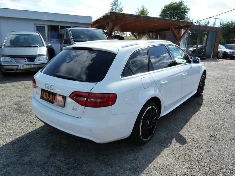 Audi A4 Avant 2.0 Tdi 4x4 - fotka 5 z 22