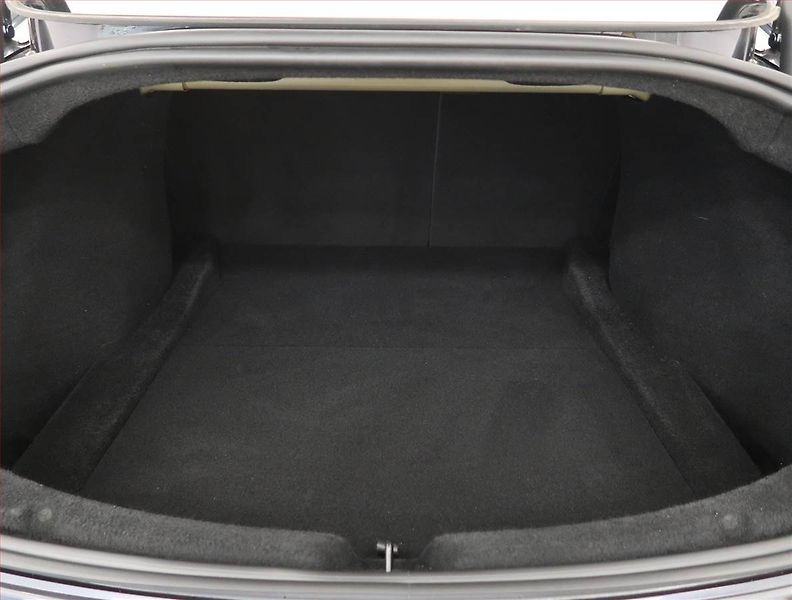 Tesla Model 3 (2023) Standard Range 60kWh, SoH 98% - fotka 12 z 32