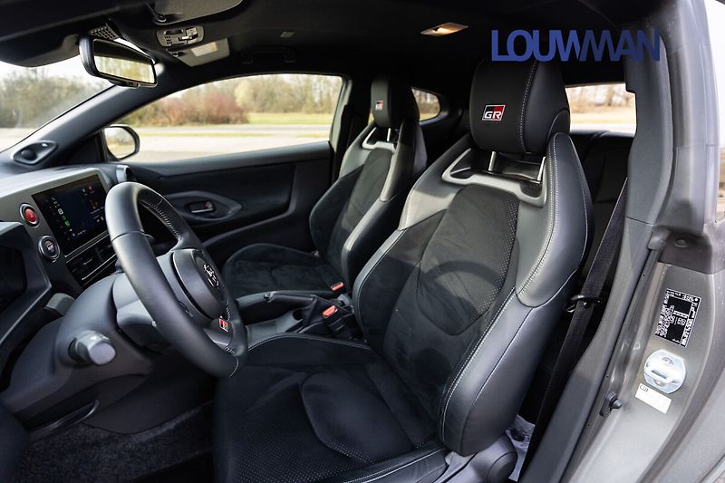 Toyota GR Yaris 1,6   GR Turbo Dynamic VIP MT - fotka 18 z 28