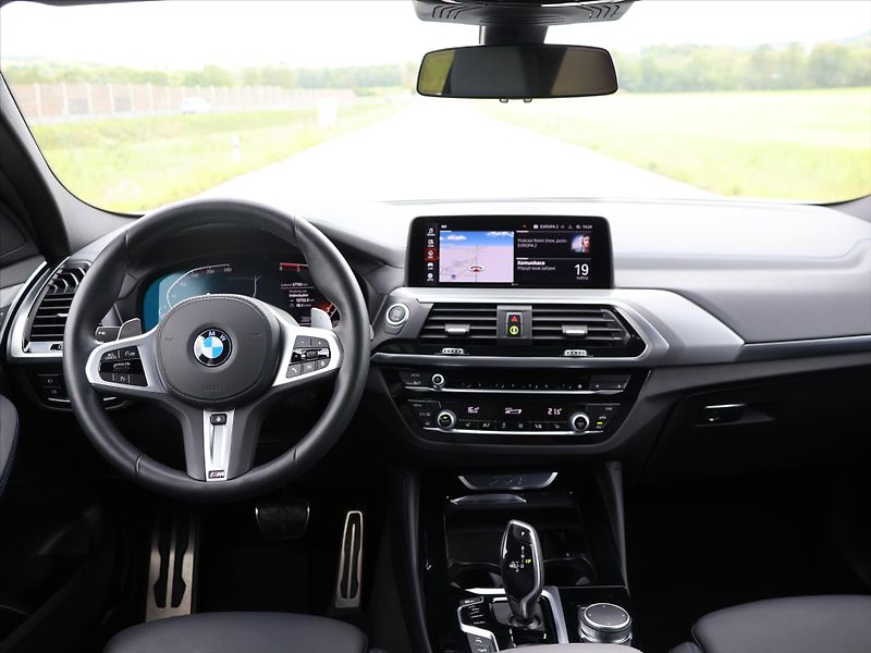 BMW X4 2,0 xD M-Paket CZ DPH Záruka - fotka 32 z 40