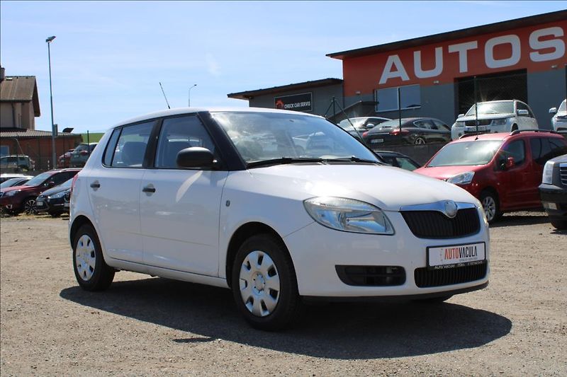 Škoda Fabia 1,2 i  STK 5/2028, ČR - fotka 3 z 19