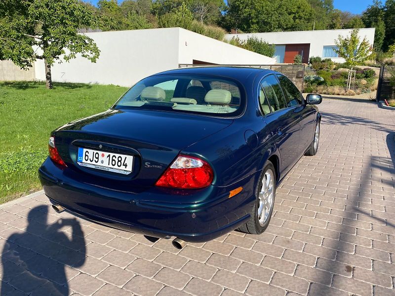 Jaguar S-Type (2001) 3.0 /175kW - fotka 6 z 29
