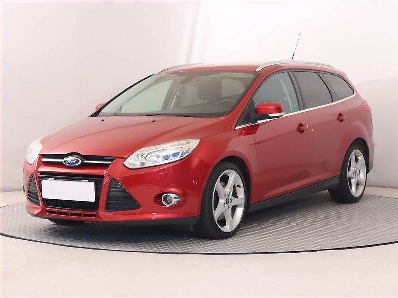 Ford Focus (2012) 2.0 TDCi, Automat, Serv.kniha - fotka 2 z 20