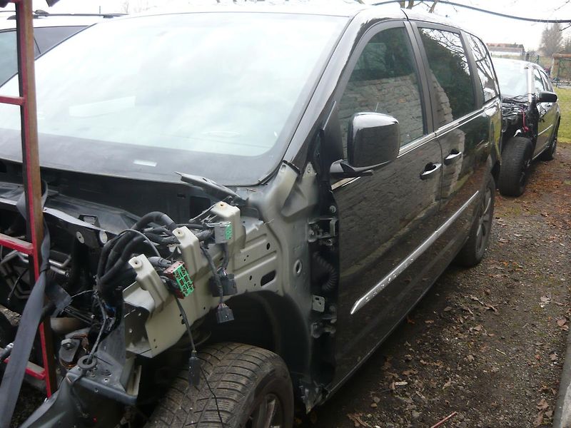 Chrysler Town & Country (2012) 3,6 Pentastar 2011-2016 - fotka 3 z 5