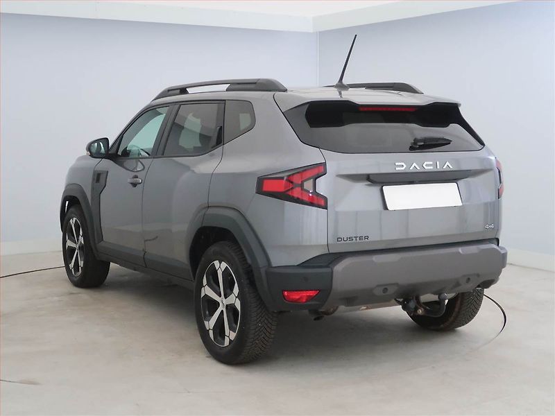 Dacia Duster (2024) Journey 1.2 TCe - fotka 4 z 15