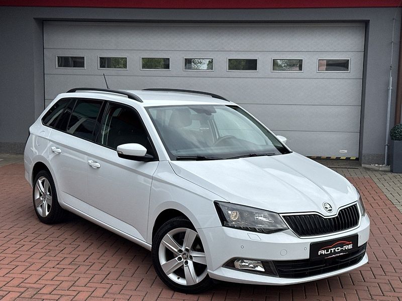Škoda Fabia (2017) 1.2TSi Style Digi Klima - fotka 1 z 50