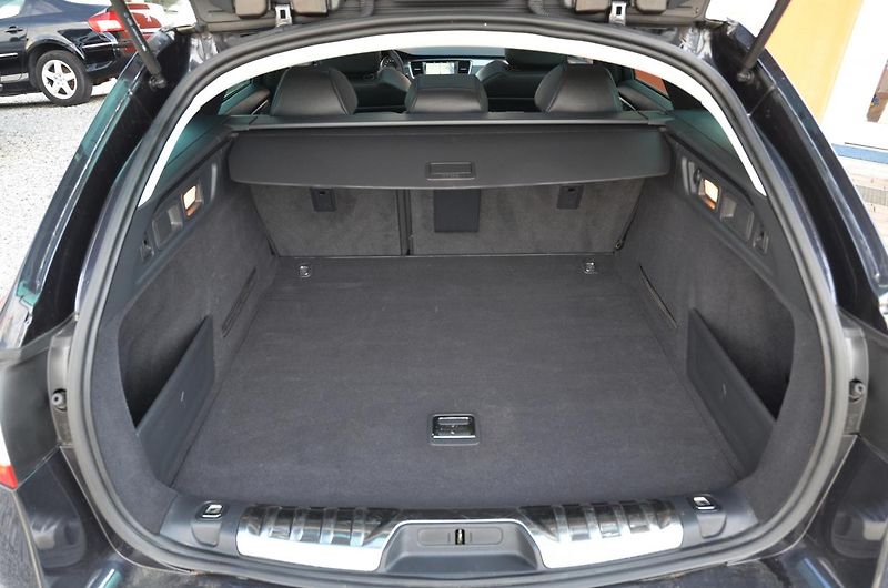 Peugeot 508 (2017) SW 2.0 HDi 133kW AT / PANORAMA - fotka 10 z 27