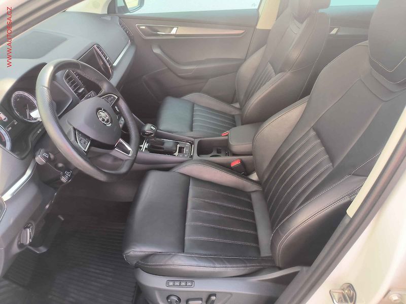 Škoda Karoq (2018) 2.0TDi 4x4, Style, DSG, kůže - fotka 9 z 31