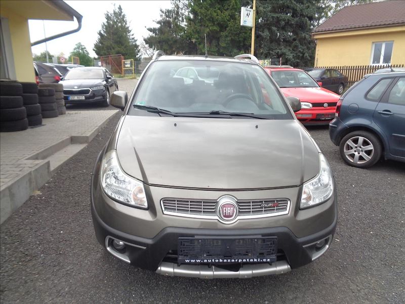 Fiat Sedici 2,0 - fotka 2 z 14