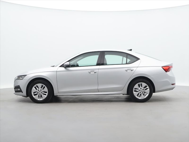 Škoda Octavia 1,5 TSI 110KW AMBITION LED CZ - fotka 4 z 27