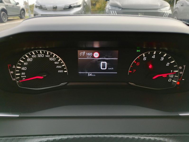 Peugeot 208 (2026) BUSINESS Turbo 100 MAN6 - fotka 19 z 24