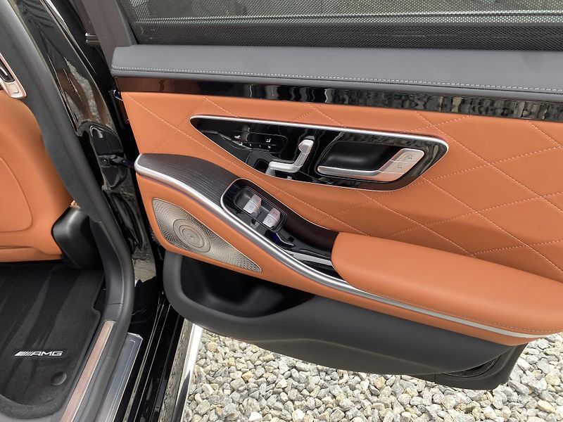 Mercedes-Benz Třídy S S580 503PS 4MATIC AMG DPH TOP - fotka 133 z 180