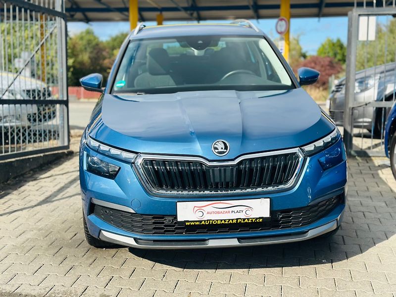 Škoda Kamiq (2020) 1.0TSi KAMERA,APP,FULL-LED - fotka 2 z 17