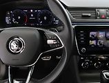 Škoda Superb (2023) Sportline 1.5 TSI, digi klima - náhled 24