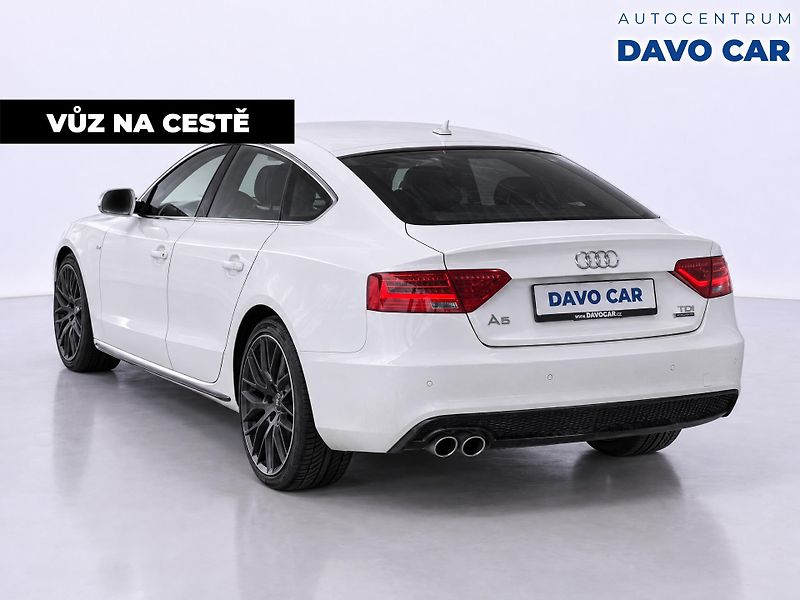 Audi A5 2.0 TDI 140kW Quattro CZ S-Lin - fotka 2 z 10
