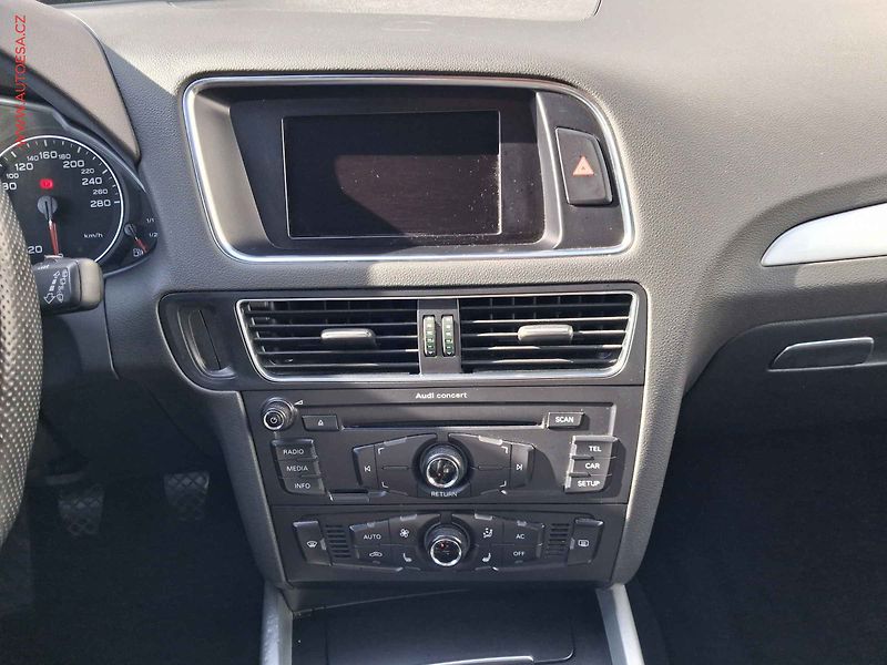 Audi Q5 (2012) 2.0 TDi quattro, S-line, TZ - fotka 12 z 15