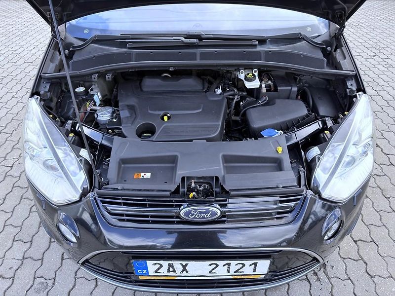 Ford S-MAX 2.0 TDCi 120 kW Titanium - fotka 12 z 13