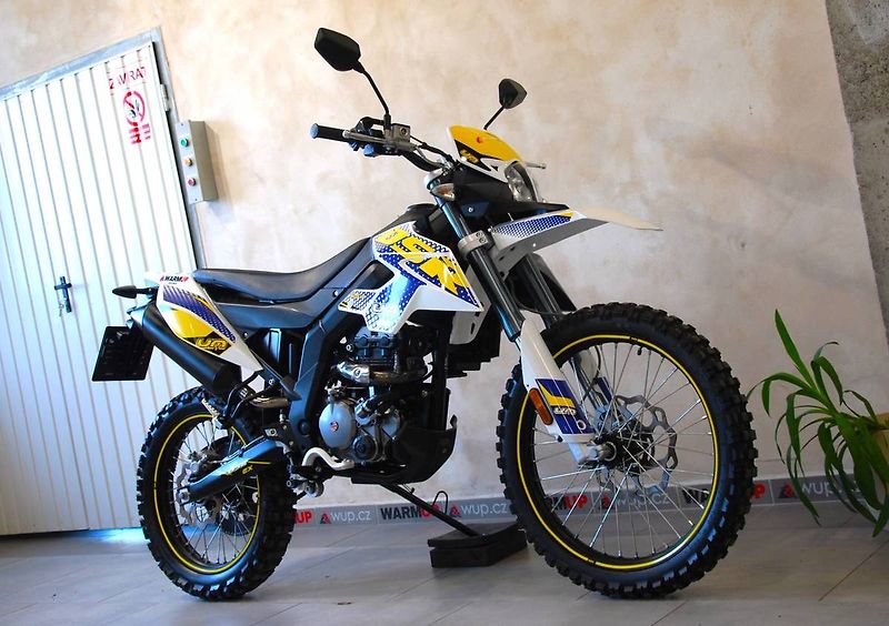 Ostatní (2022) UM DSR EX 125 - po 1.maj, stav - fotka 2 z 20