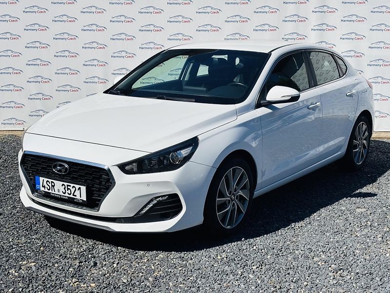 Hyundai i30 (2019) 1.4T-GDi, 103kW, ČR, automat - fotka 7 z 12