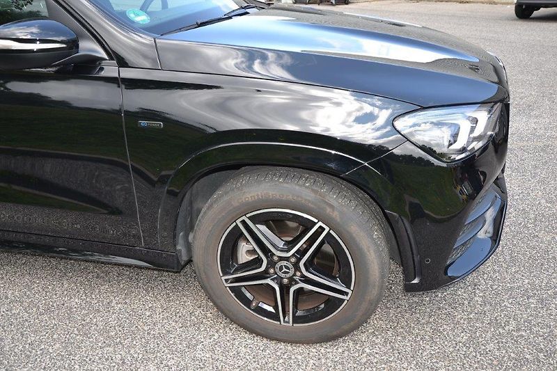 Mercedes-Benz GLE 350.de Plug-in Hybrid AMG 4Mat - fotka 22 z 46