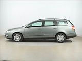 Volkswagen Passat (2009) 2.0 TDI, Tempomat - náhled 2
