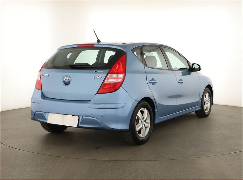 Hyundai i30 (2011) 1.4 CVVT, ČR,1.maj, Serv.kniha - fotka 5 z 13