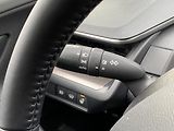 Toyota Prius 2.0Plug-in, ČR-1m, Prestige - náhled 17