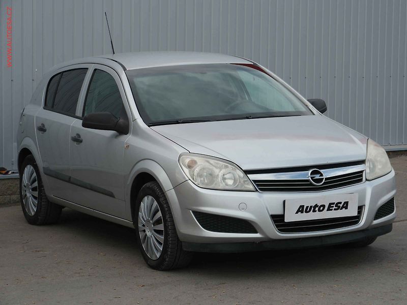 Opel Astra (2008) 1.9CDTi, ČR, AC, TZ, tempo - fotografie inzerátu