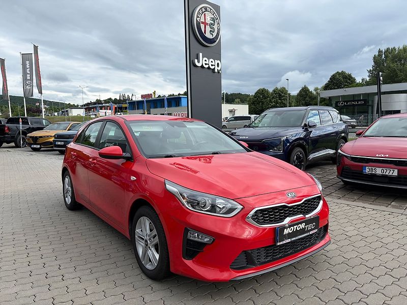 Kia Ceed - fotka 2 z 10