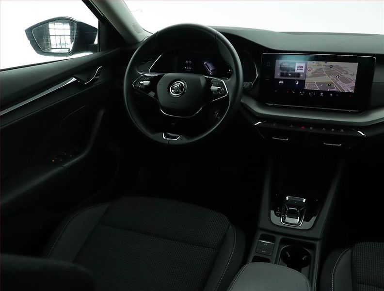 Škoda Octavia (2023) Ambition 2.0 TDI, Automat - fotka 7 z 16