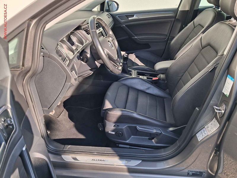 Volkswagen Golf (2015) 2.0 TDi 4X4, Alltrack, TZ - fotka 9 z 21