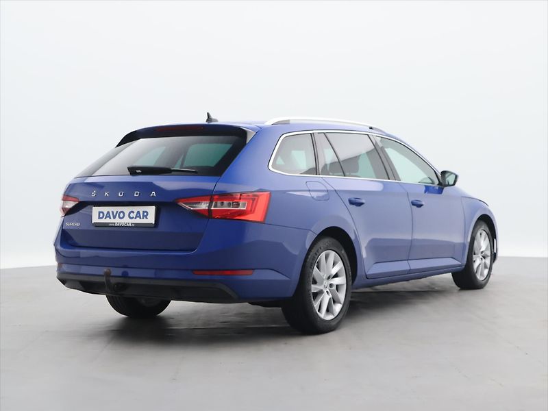 Škoda Superb 2.0 TDI 110kW Style LED  DSG - fotka 7 z 28