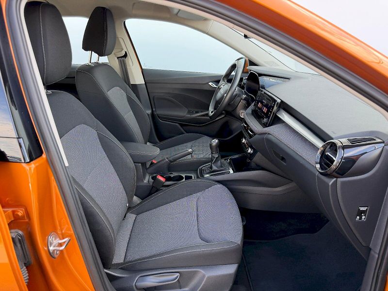 Škoda Fabia (2025) 1.0 TSI 70kW Selection - fotka 30 z 35
