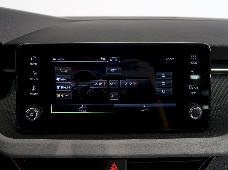 Škoda Scala (2025) TOP SELECTION 1.5TSI 110KW DSG - fotka 29 z 40