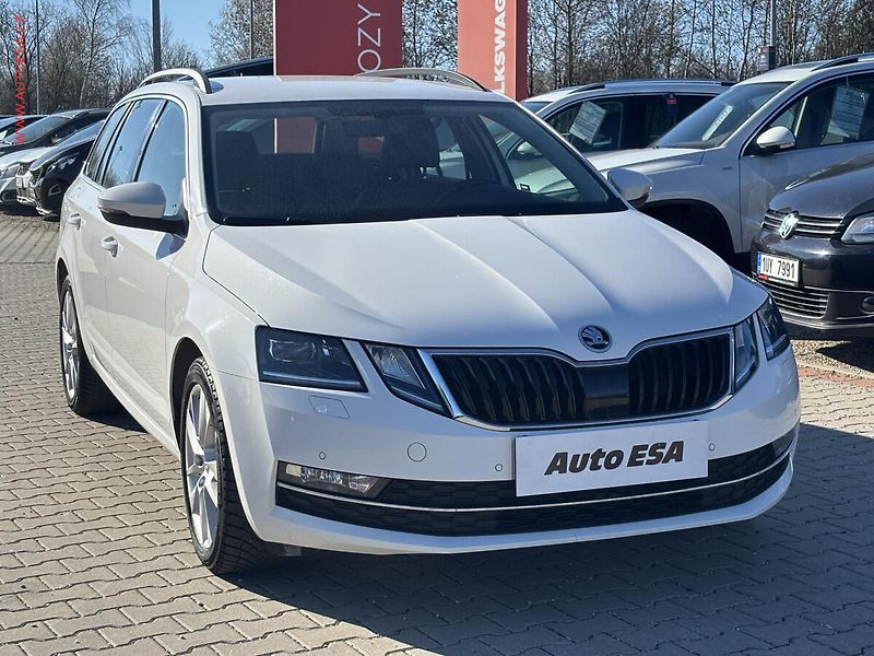Škoda Octavia (2020) 1.6 TDi, 2.maj,ČR, Style - fotografie inzerátu