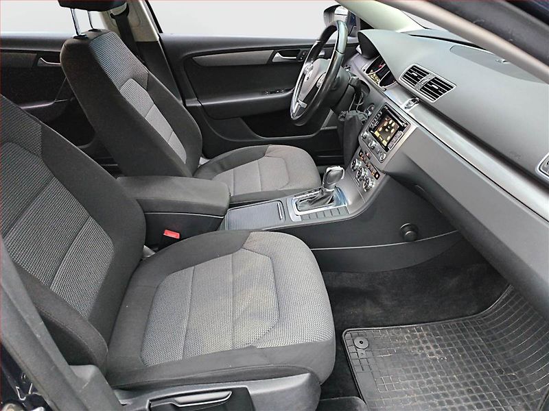 Volkswagen Passat (2012) Comfortline 1.8 TSI, Automat - fotka 9 z 19