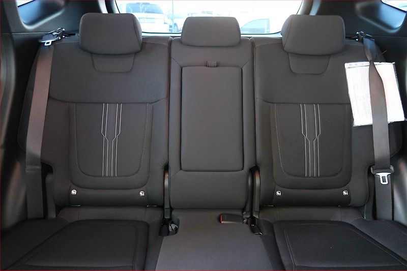 Hyundai Tucson (2021) Family 1.6 T-GDI - fotka 10 z 17
