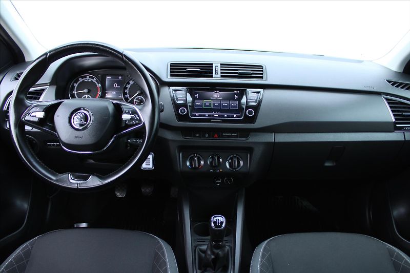 Škoda Fabia 1.0TSI 70kW AMBITION 1MAJ. ČR - fotka 14 z 21