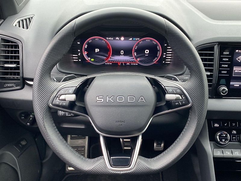 Škoda Karoq (2025) 2.0 TDI 4x4 DSG SportLine - fotka 6 z 39