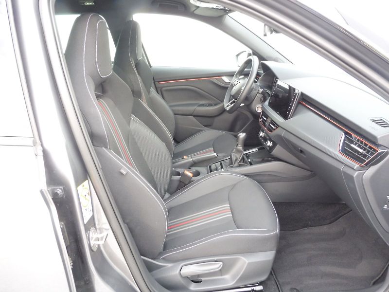 Škoda Kamiq (2024) Monte Carlo 1,0 TSI 85kW - fotka 9 z 29