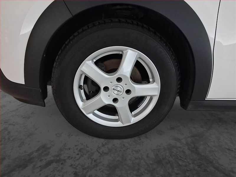 Citroën C3 (2018) 1.5 BlueHDi, Serv.kniha - fotka 15 z 17
