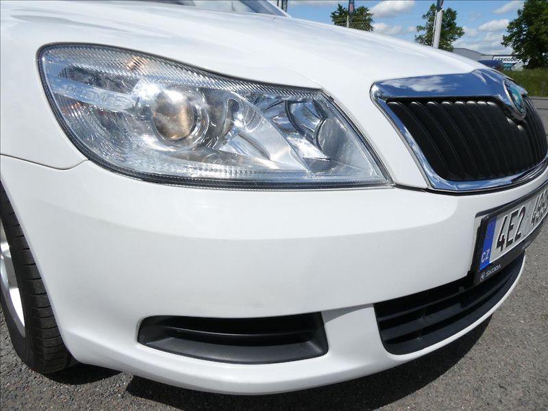 Škoda Octavia 1,2 TSi 77kW motor 110tKm,2xko - fotka 4 z 42