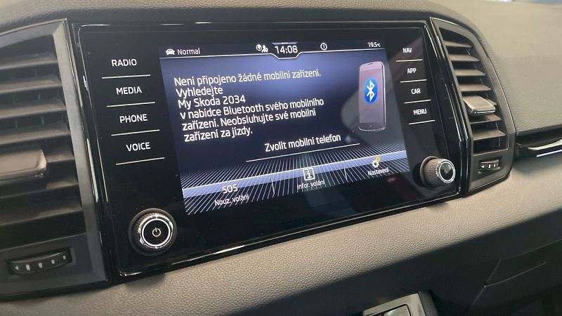 Škoda Karoq (2025) Sportline 1.5TSI 110kW - fotka 29 z 32